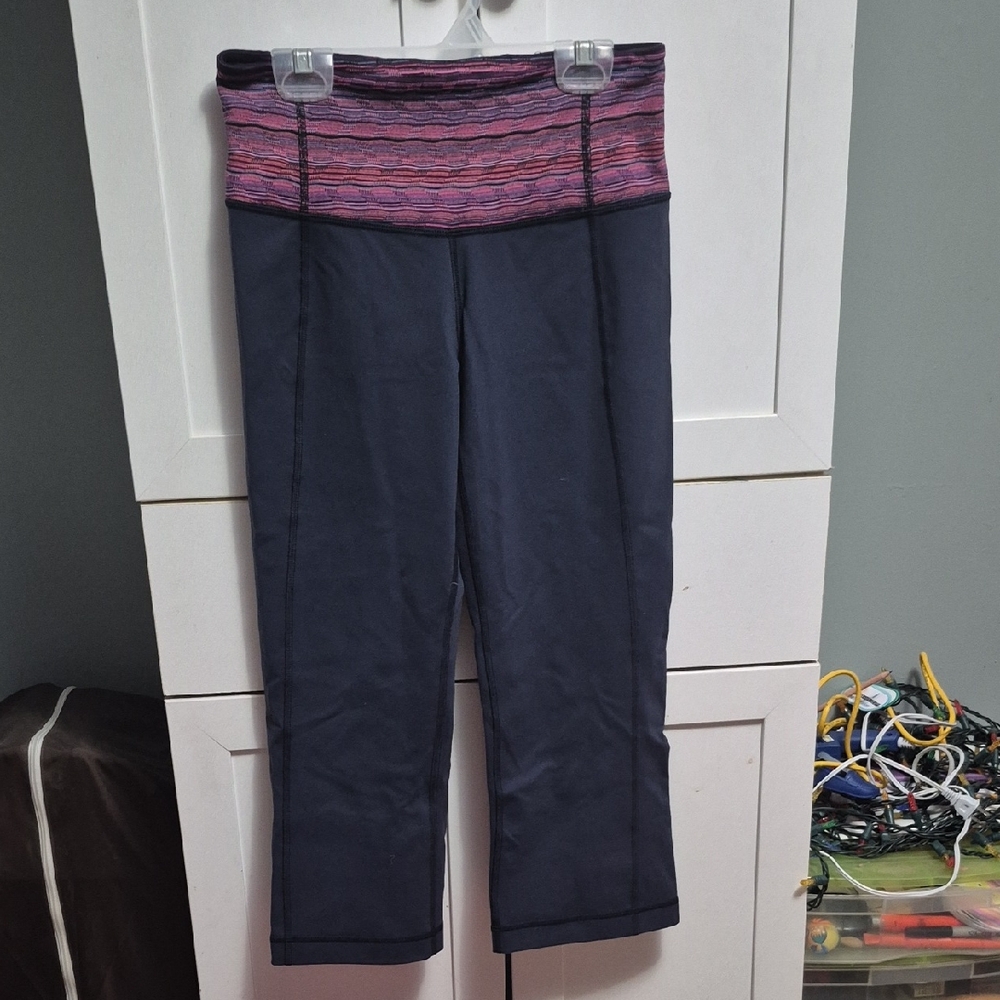 Lululemon Athletica Navy and Pink Capris